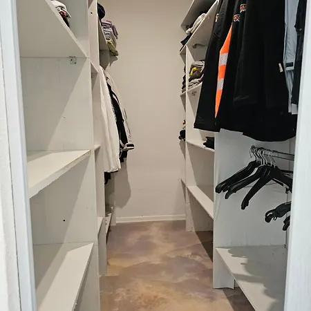 Panoramawohnung In Schoener Lage