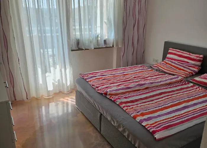 Panoramawohnung In Schoener Lage * Murr