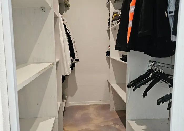 Panoramawohnung In Schoener Lage