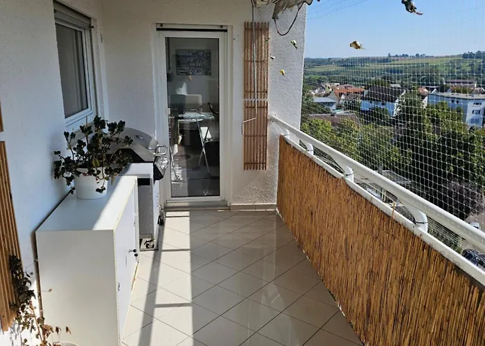 Panoramawohnung In Schoener Lage